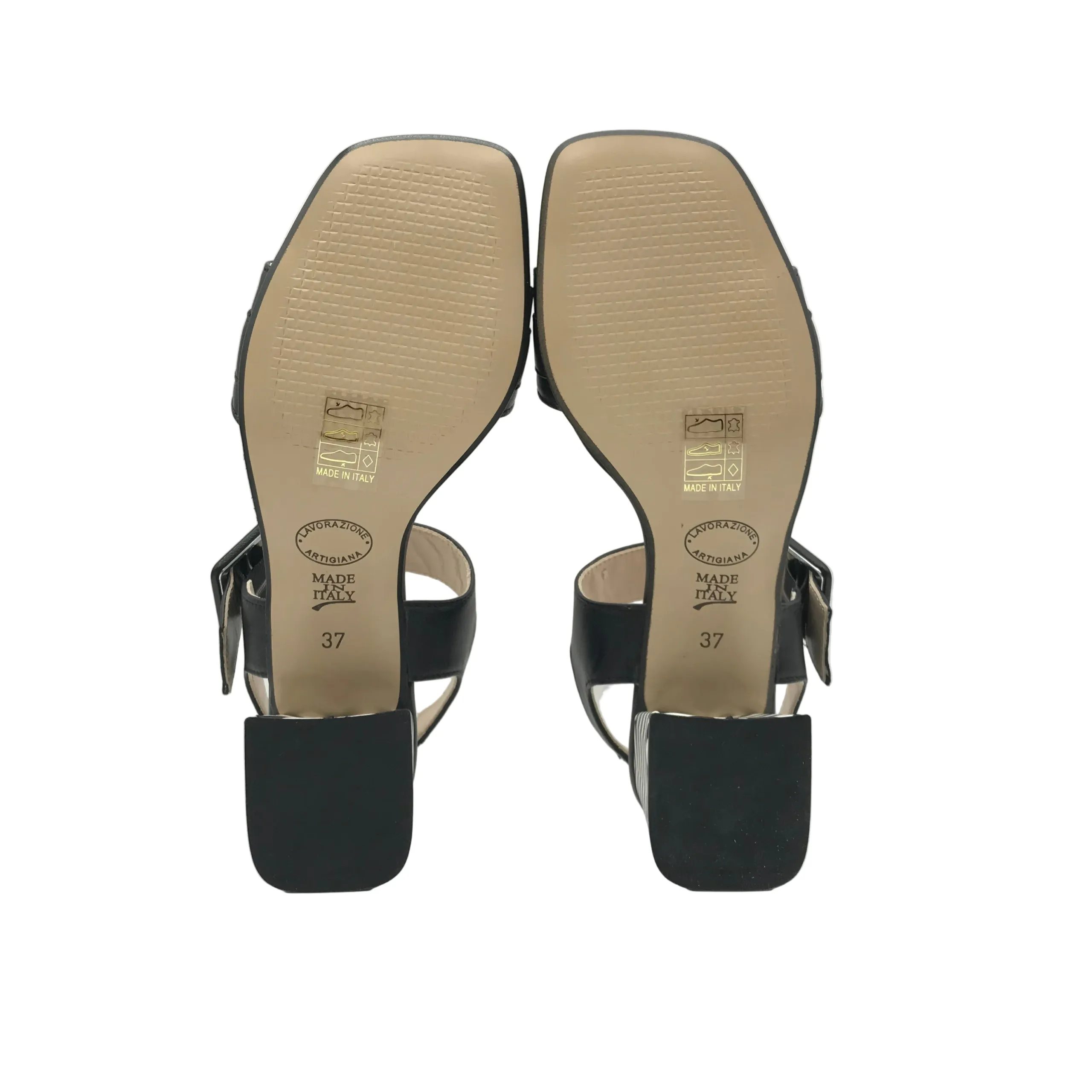 Linea Uno | Sandali in vera pelle con catena e fibbia quadrata | K255 - immagine 5